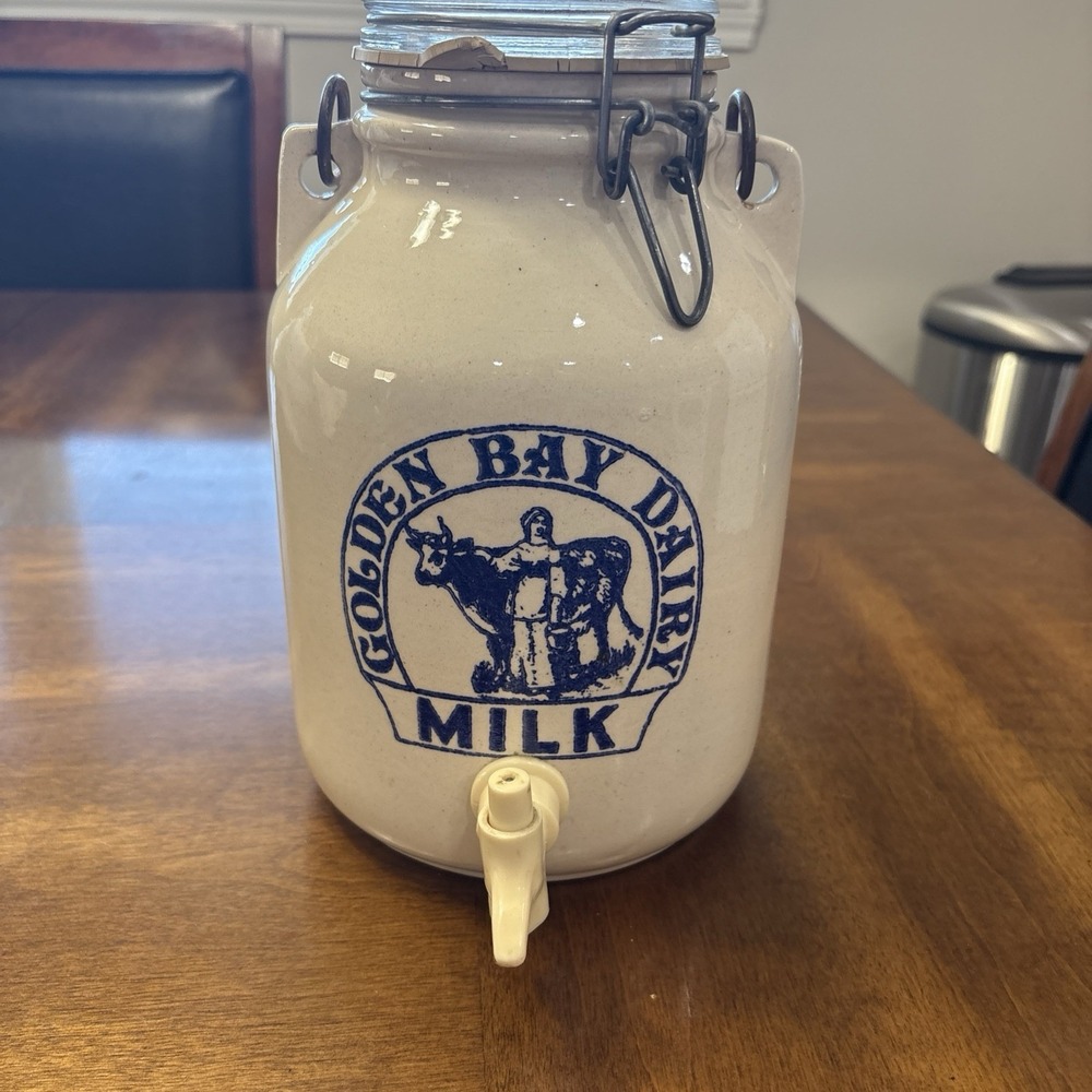Golden Bay Dairy Milk K jug By Shop Santa Ana CA USA With Spout‎ & Glass Lid